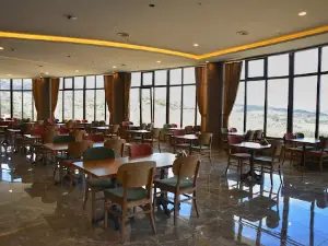 Adanis Park Termal Otel