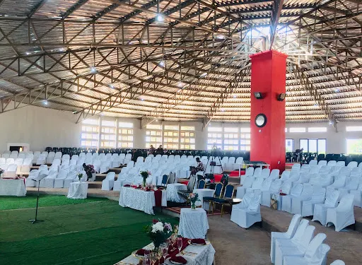 路易士特裡卡特