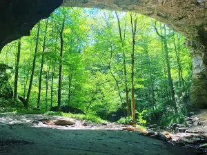 Carter Caves State Resort Park