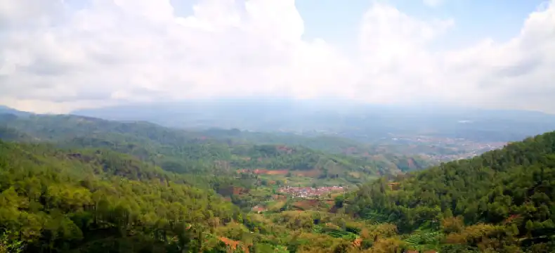 Hotels in Batu