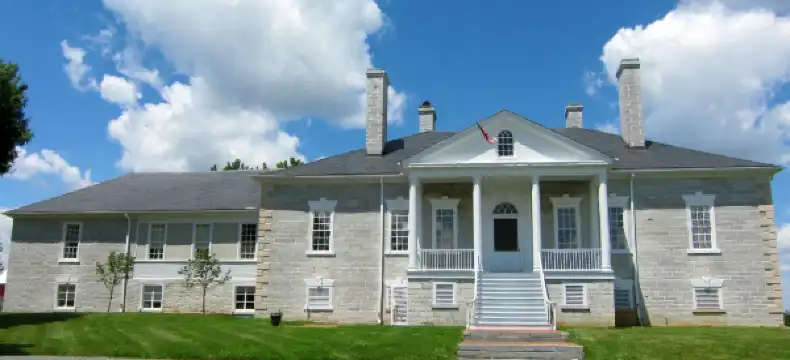 Hotels in Frederick County