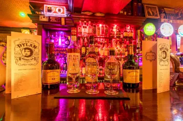 The Dylan Whisky Bar