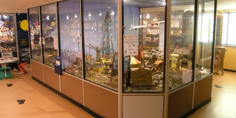 House on the Hill Toy Museum