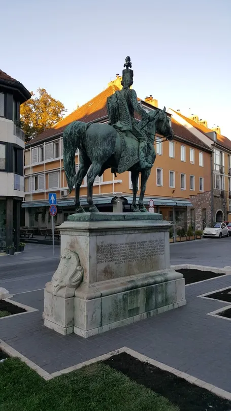 5_Equestrian Statue of Andras Hadik