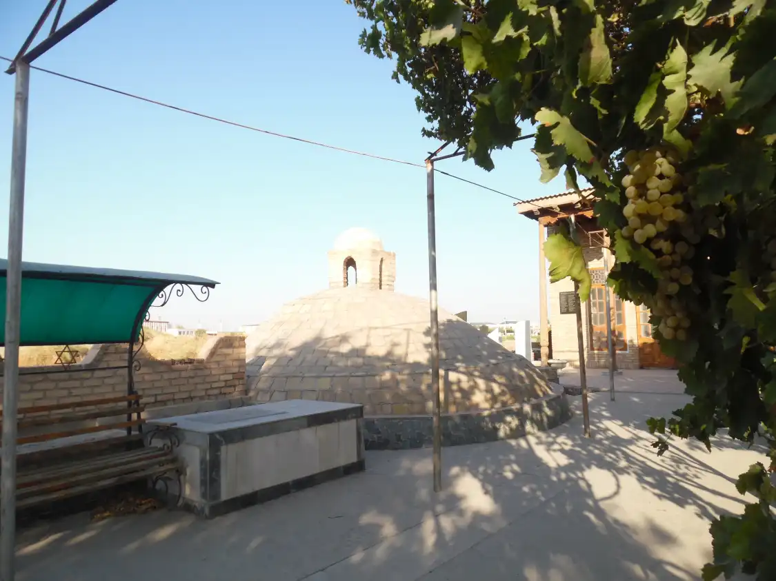 Hotels near Jewish Cemetery Bukhara
