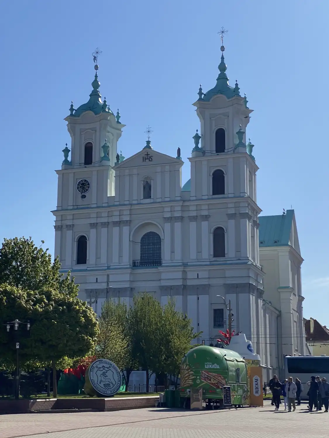 Hotels near St. Francis Xavier Cathedral