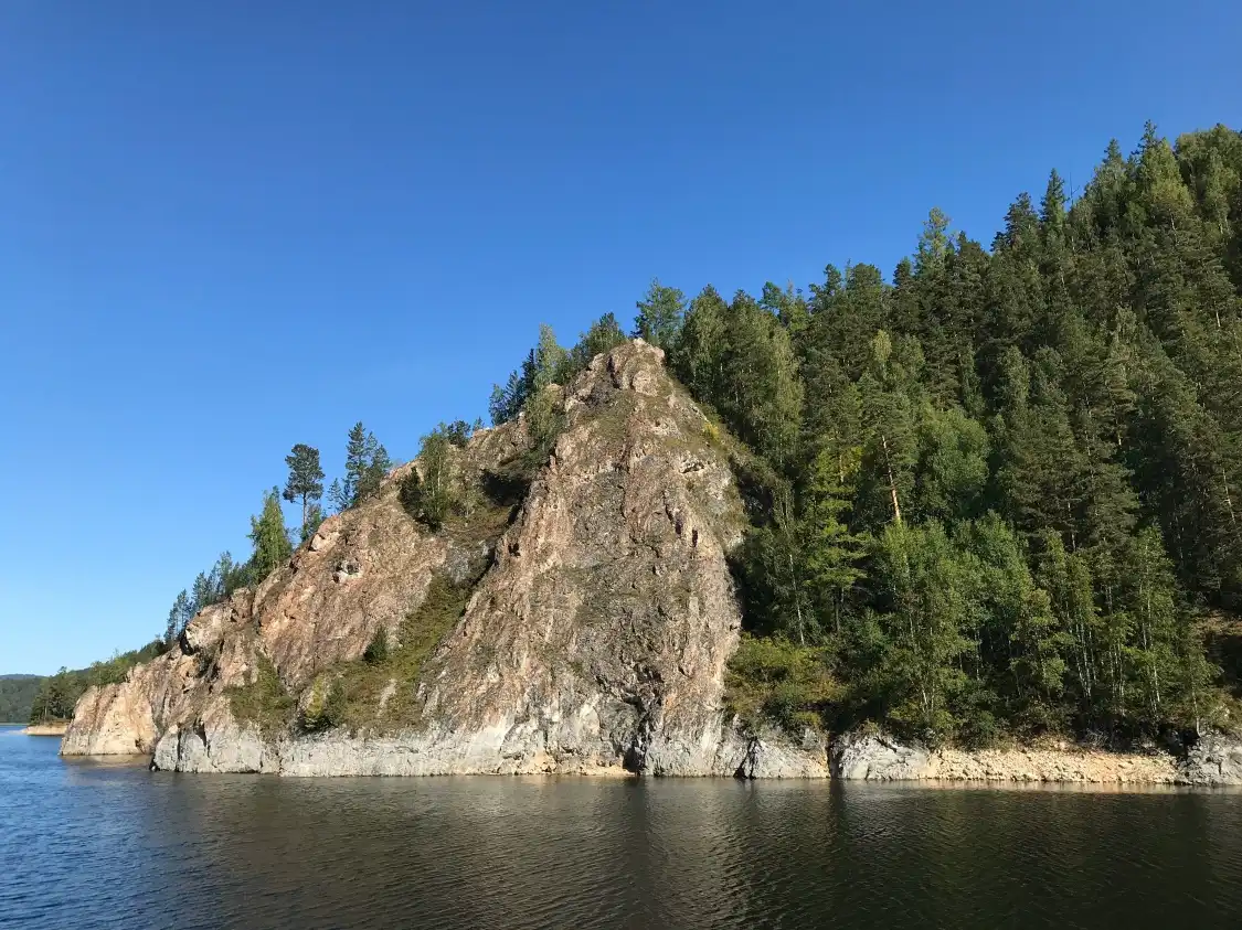 Hotels near Krasnoyarsk Dam