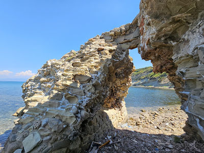 Rodoni Castle ruins