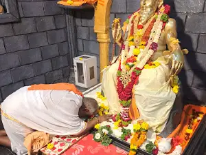 Mohanbua Ramdasi, Anadi Narayan Krupa Nyas, Ramdas Swami Math Khatgaon, Karjat, Ahmednagar.