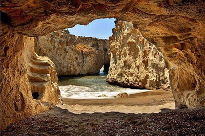 Papafragas Beach