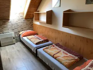 Vidám Delfin Kemping és Panzió