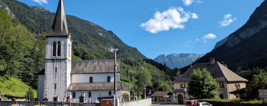 Camping Municipal Les Marronniers Glières-Val-de-Borne