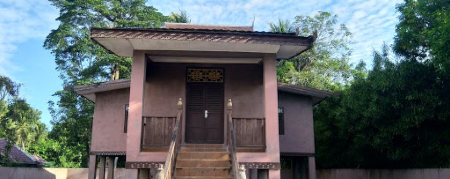 Rumah Adat Banjar
