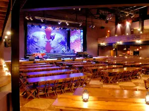 The Barnyard Theatre Silverstar