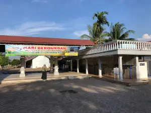 Masjid Jamik Al-Izzah
