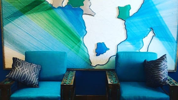 David Arts and Gallery bw