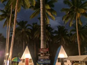 Camp B-bai