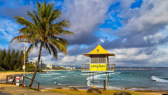 Rainbow Bay Beach