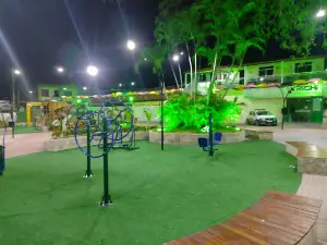 Square Edila Pinheiro