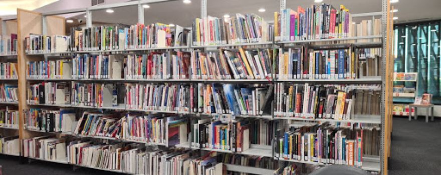 Brimbank Libraries: Sydenham Library