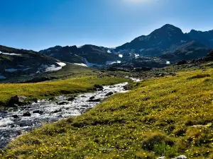 Artabel Lakes Nature Park