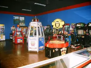 Raymond's Bowl & Entertainment Center