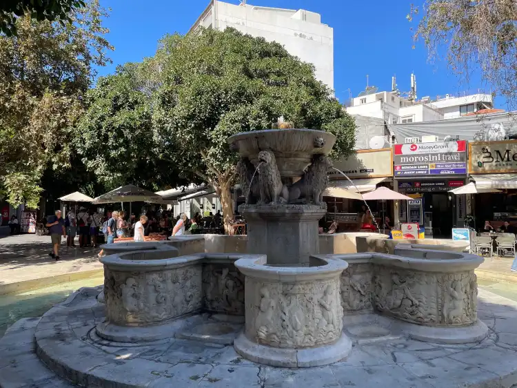 Hotels near Morosini Fountain