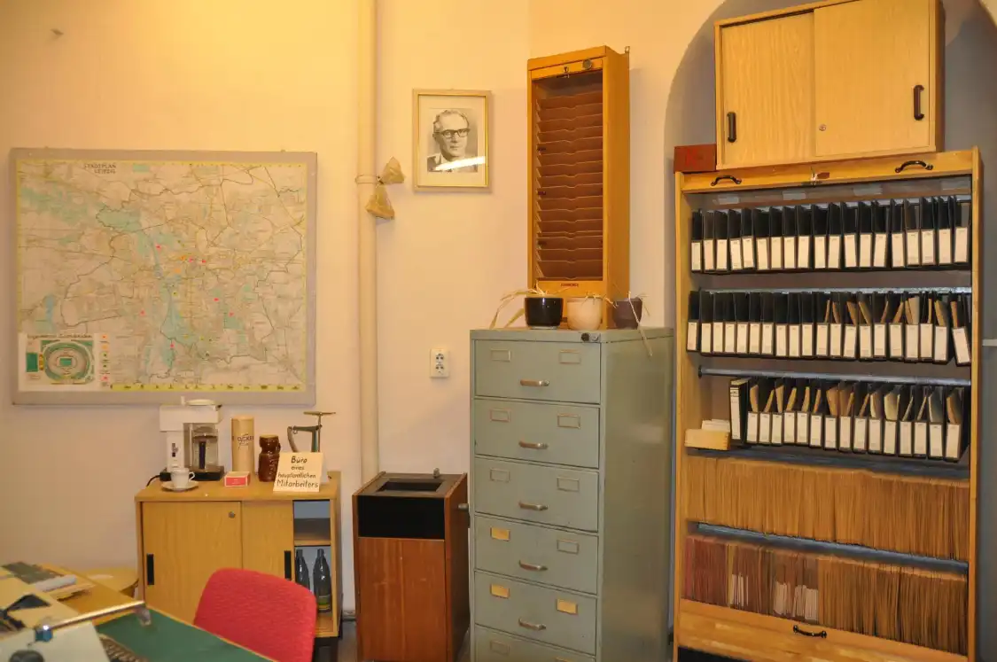 Hotels near Museum im Stasi-Bunker