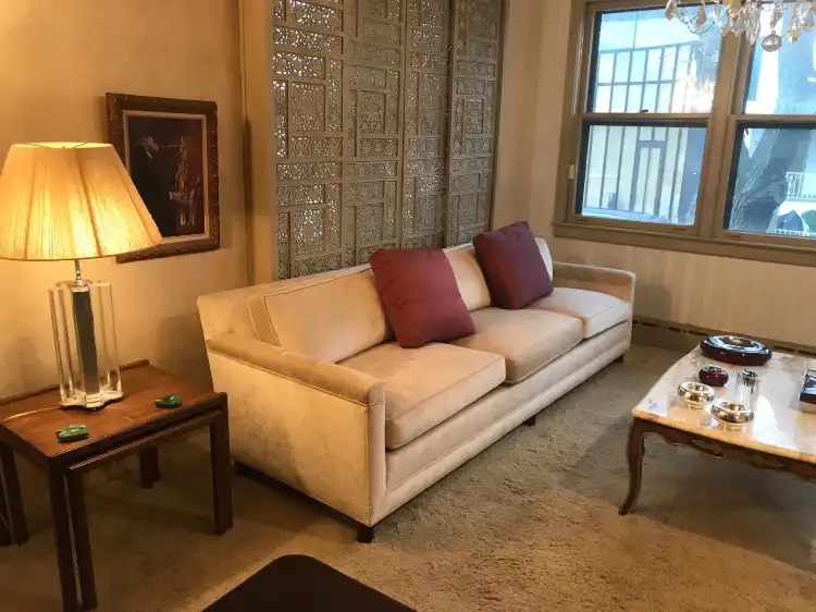 Hotels near Louis Armstrong House Museum