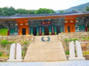 Samhwasa Temple