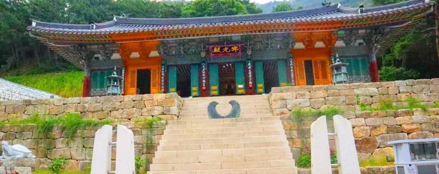 Samhwasa Temple
