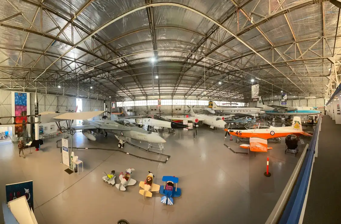 Hotels near South Australian Aviation Museum