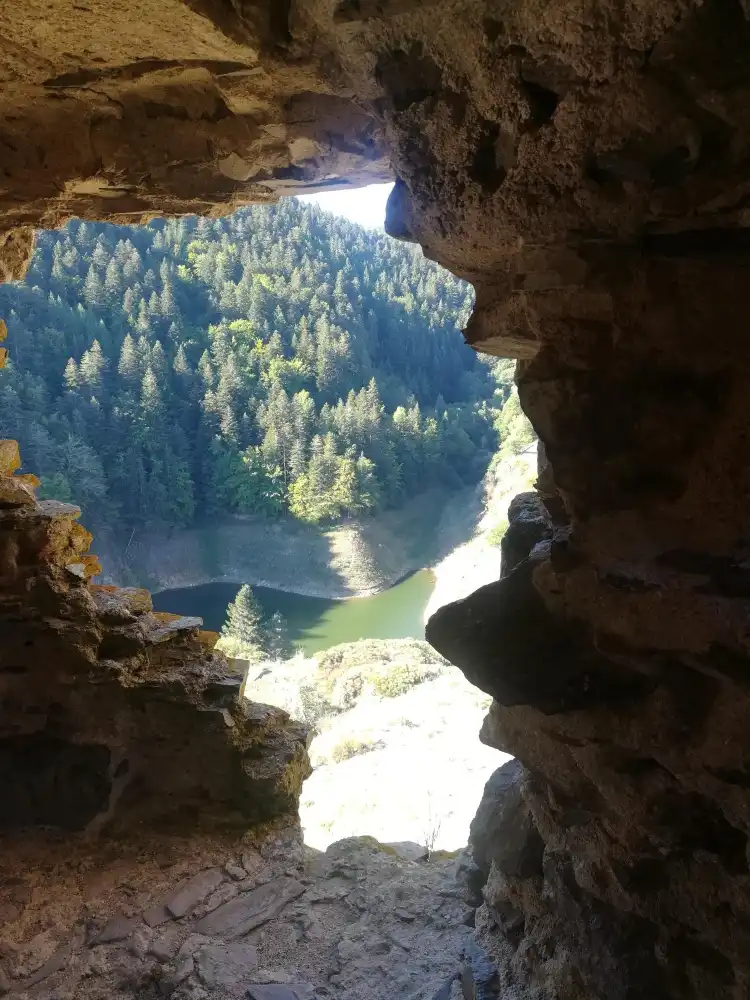 Hôtels à : Alleuze