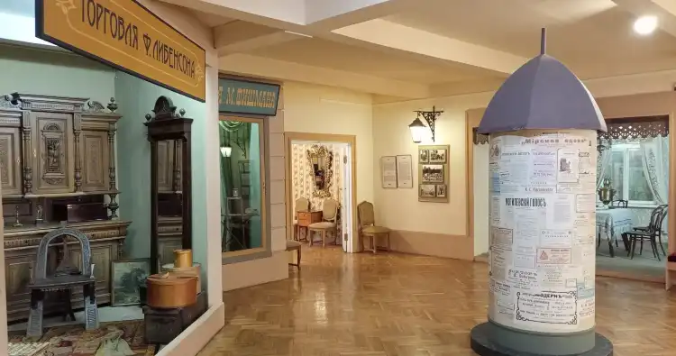 Hotels near Museum of Ethnography