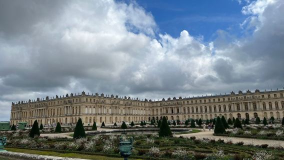 法國巴黎+凡爾賽+朗布依埃城堡一日遊【探秘宮廷文化-中文司機