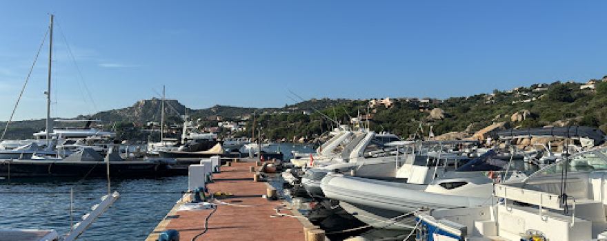YACHT CLUB PUNTA SARDEGNA
