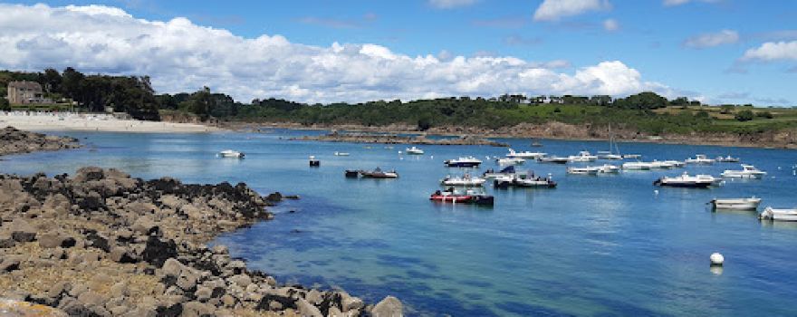 CAMPING LES GENETS D`OR