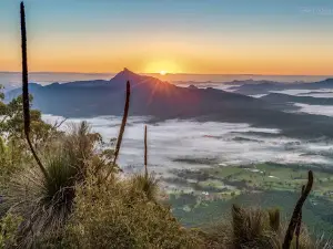 Pinnacle Walk & Lookout