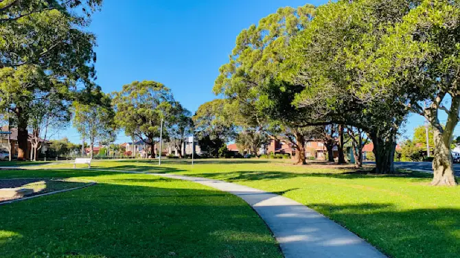 Charles Daly Reserve