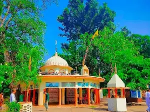 Ekahattar nath mandir 71th shivling