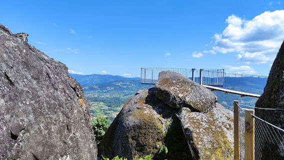 Baloiço de Penouços Padreiro