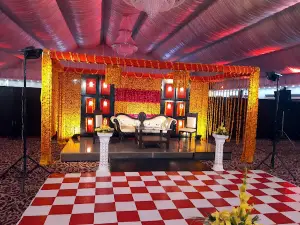 Zeenat Marquee Chishtian