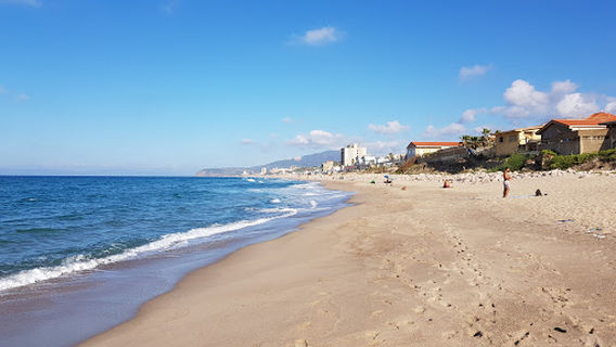 Larbi Ben Mhidi Jeanne D'Arc