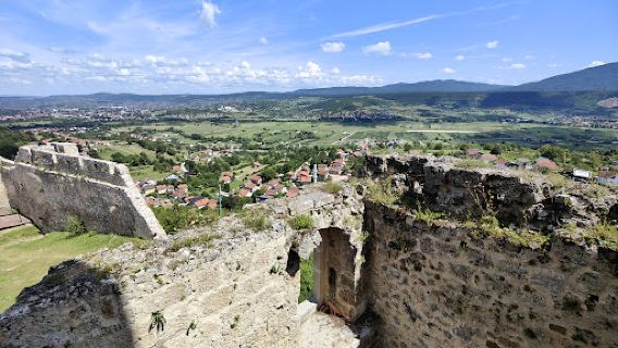 Sokolac fort