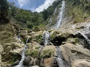 Air Terjun Sikarim
