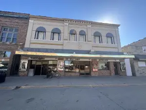 Perry Grand 3 Theatres (and Ice Cream)