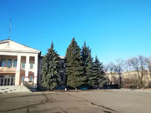 Skver Khimikiv