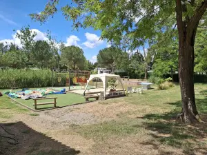 Camping Domaine Le Vernis ***
