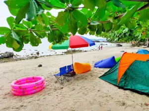 Pantai Semukuk Indah