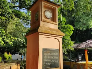 Saint Mary's Grotto Pelindung Segala Bangsa